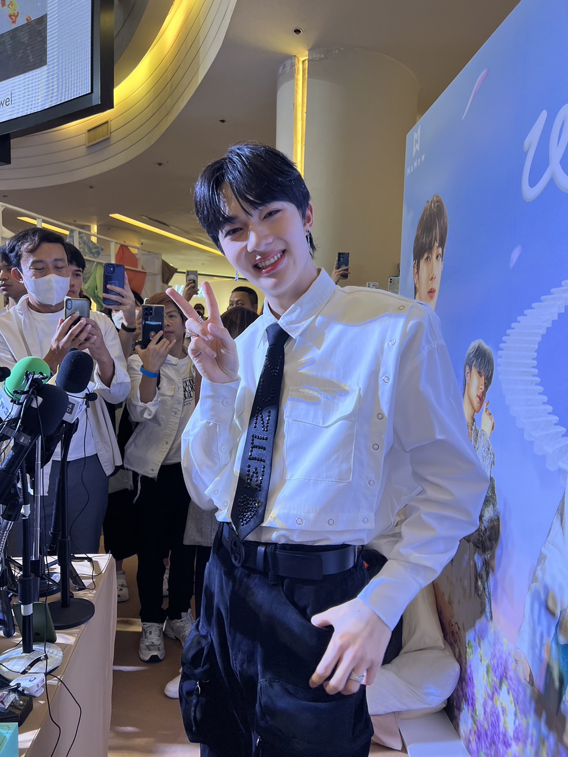 นุนิว ชวรินทร์ เป็นปลื้มกระแสหมอนอิงดี แง้มอาจมีเวอร์ชั่นภาษาจีน