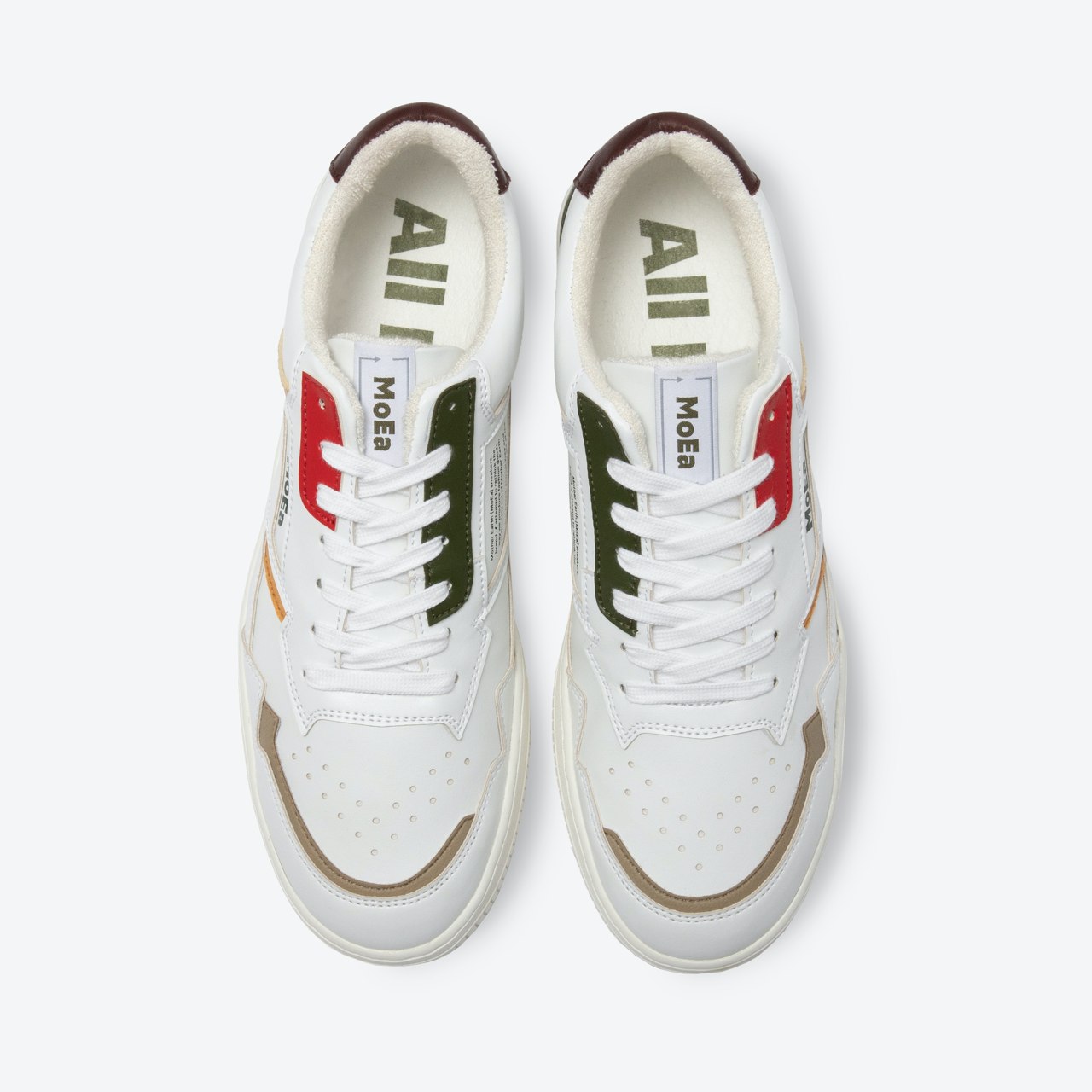 MoEa รองเท้าผ้าใบที่ทำขึ้นจาก แอปเปิล สับปะรด องุ่น ข้าวโพด ไปจนถึงกระบองเพชร MoEa รองเท้าผ้าใบที่ทำขึ้นจาก แอปเปิล สับปะรด องุ่น ข้าวโพด ไปจนถึงกระบองเพชร