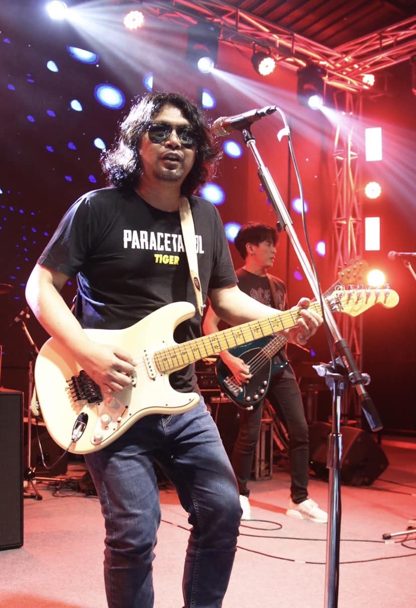 แชร์โมเมนต์ แฟนคลับจัดทิปก้อนใหญ่หลักแสน ให้ เสก โลโซ