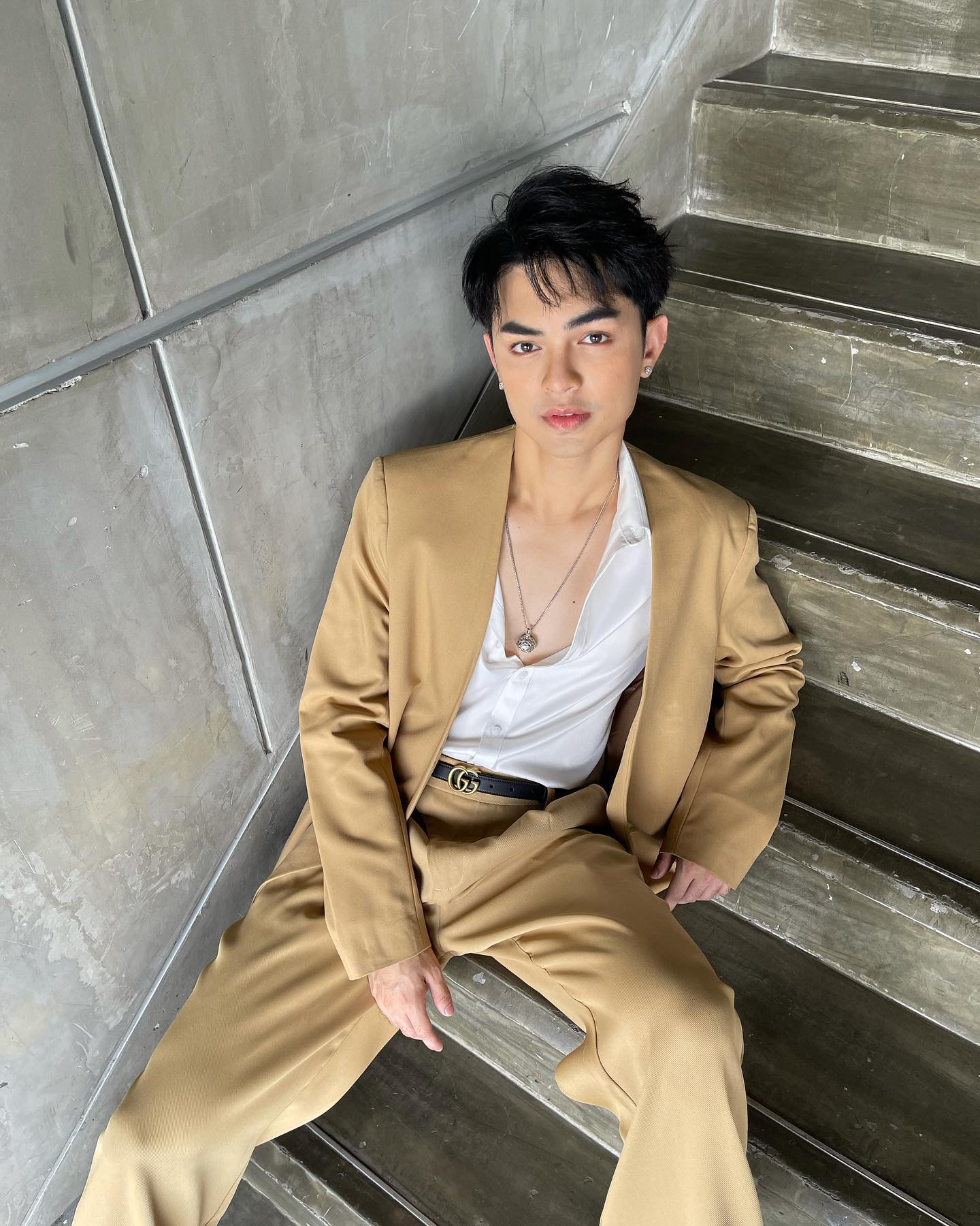 ศรราม น้ำเพชร แจงกรณีร้านชาบูโกงส่วนสูง พร้อมขอโทษลูกค้า