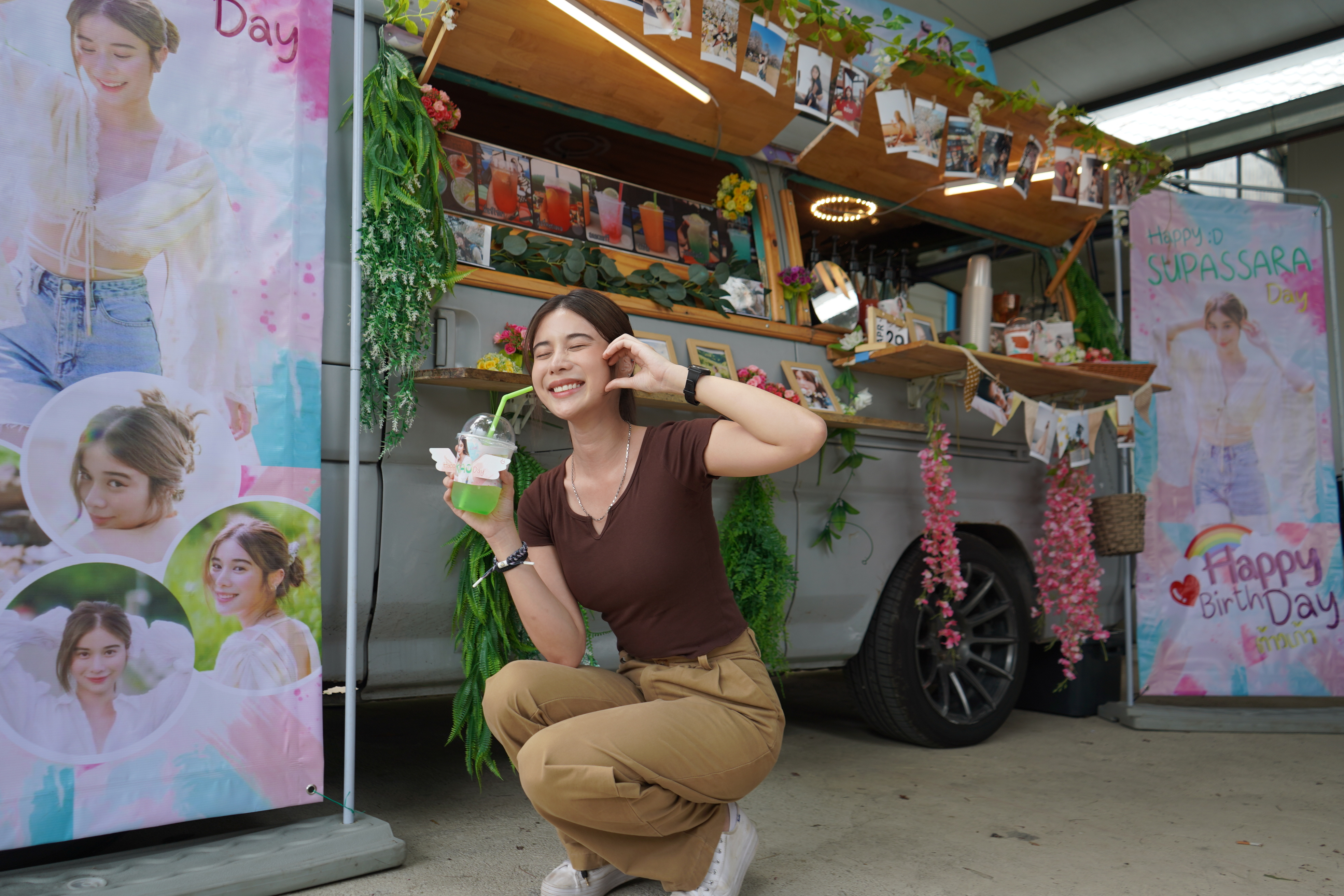 แฟนๆจัดเต็ม! “เก้า สุภัสสรา” โดนเซอร์ไพรส์วันเกิดกลางกองถ่ายละคร แฟนๆจัดเต็ม! “เก้า สุภัสสรา” โดนเซอร์ไพรส์วันเกิดกลางกองถ่ายละคร