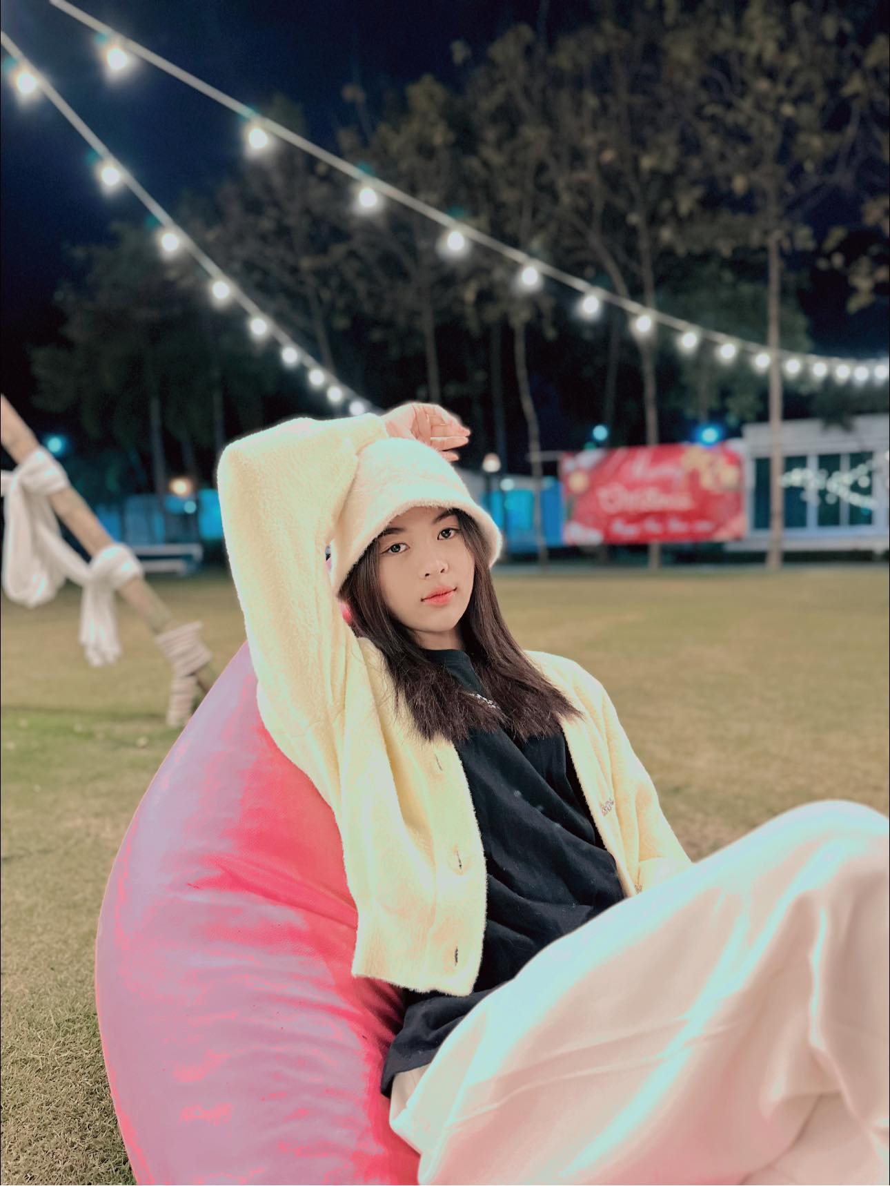 แม่น้อง ยูกิ เผย ลูกสาวสภาพจิตใจย่ำแย่ ตอนนี้ไม่พร้อมตอบคำถามเรื่องอำลาวง แม่น้อง ยูกิ เผย ลูกสาวสภาพจิตใจย่ำแย่ ตอนนี้ไม่พร้อมตอบคำถามเรื่องอำลาวง