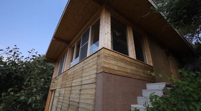 ผุดไอเดียบ้านจากฟาง ควบคุมอุณหภูมิได้ เป็นมิตรต่อสิ่งแวดล้อม ผุดไอเดียบ้านจากฟาง ควบคุมอุณหภูมิได้ เป็นมิตรต่อสิ่งแวดล้อม