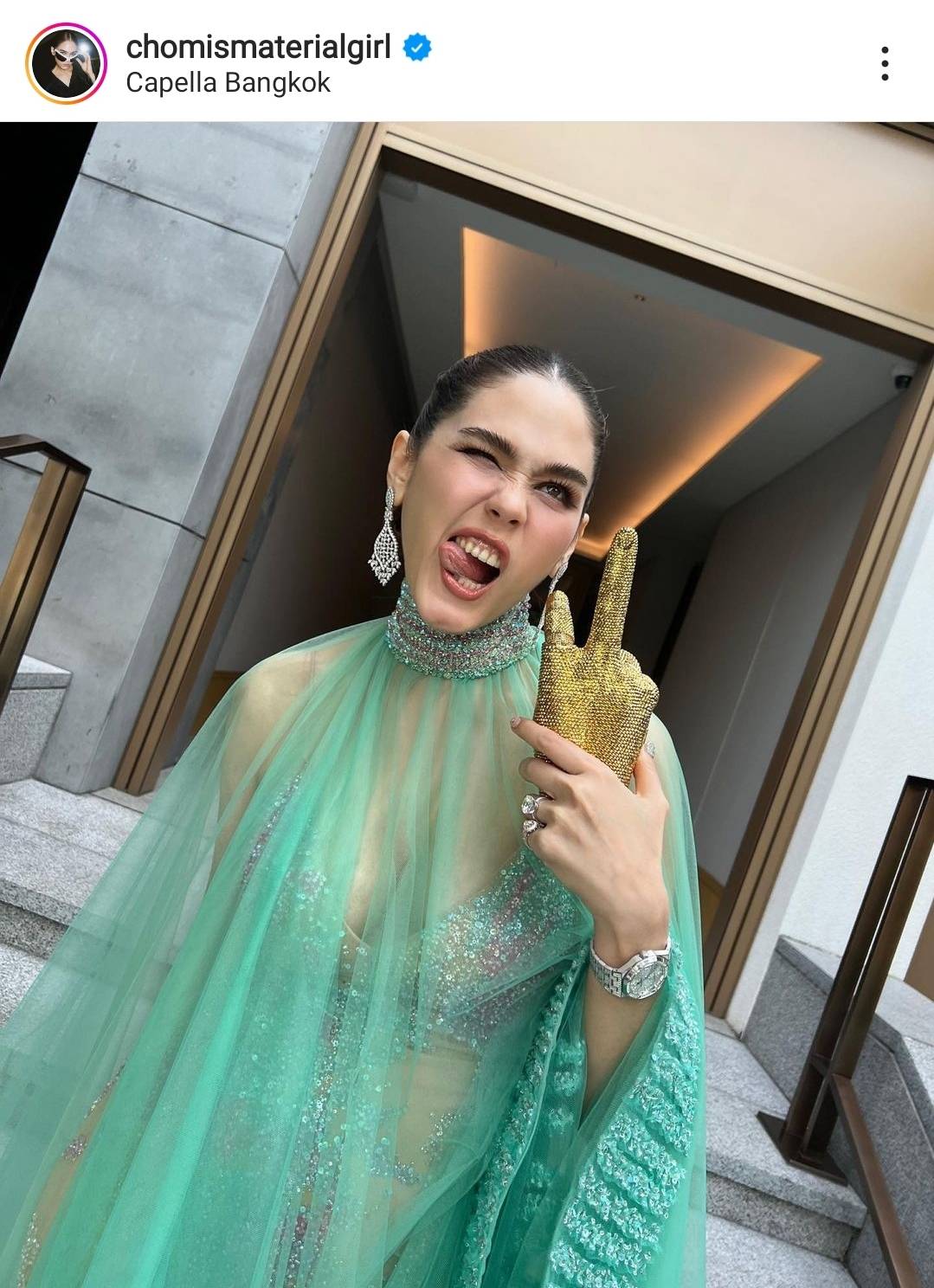 เปิคราคากระเป๋าสุดเก๋ของ ชมพู่ อารยา ที่ถือไปร่วมงานแต่ง แพทริเซีย-โน้ต เปิคราคากระเป๋าสุดเก๋ของ ชมพู่ อารยา ที่ถือไปร่วมงานแต่ง แพทริเซีย-โน้ต