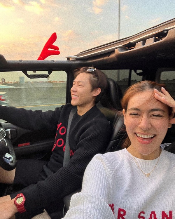 คิมเบอร์ลี่ เผยเตรียมช่วงไว้ให้แฟนคลับในงานแต่ง (มีคลิป) คิมเบอร์ลี่ เผยเตรียมช่วงไว้ให้แฟนคลับในงานแต่ง (มีคลิป)