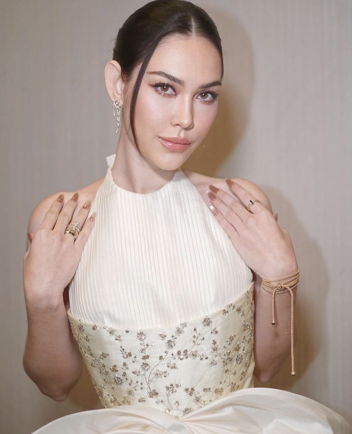 หวนคืนจออีกครั้ง แมท ภีรนีย์ หลังหายจากงานละครไปนาน หวนคืนจออีกครั้ง แมท ภีรนีย์ หลังหายจากงานละครไปนาน