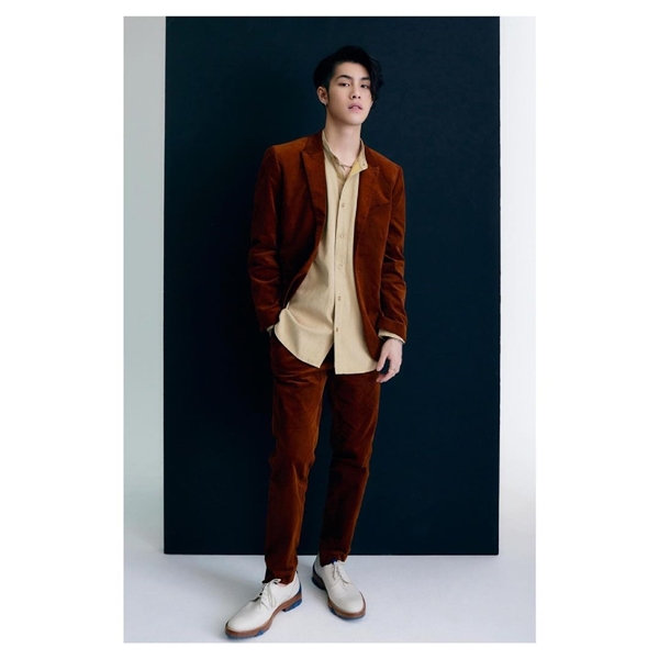 ดาราคนดัง เล่นแอพเปลี่ยนหน้า ใครเป็นใคร จำกันได้ไหม?! ดาราคนดัง เล่นแอพเปลี่ยนหน้า ใครเป็นใคร จำกันได้ไหม?!