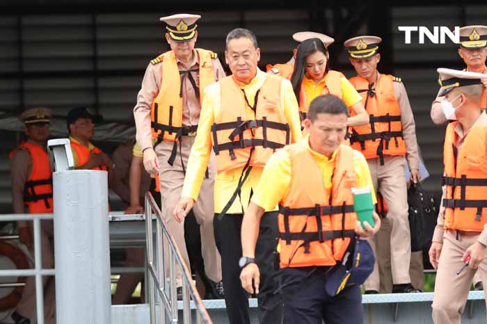 นายกฯ ตรวจเส้นทางเสด็จ พระราชดำเนิน ขบวนพยุหยาตราทางชลมารค นายกฯ ตรวจเส้นทางเสด็จ พระราชดำเนิน ขบวนพยุหยาตราทางชลมารค