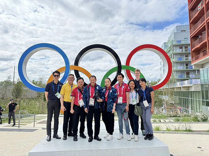 ทูตไทยในปารีสเยี่ยมนักกีฬา ให้กำลังใจถึงหมู่บ้านนักกีฬาก่อนทำศึกอลป.