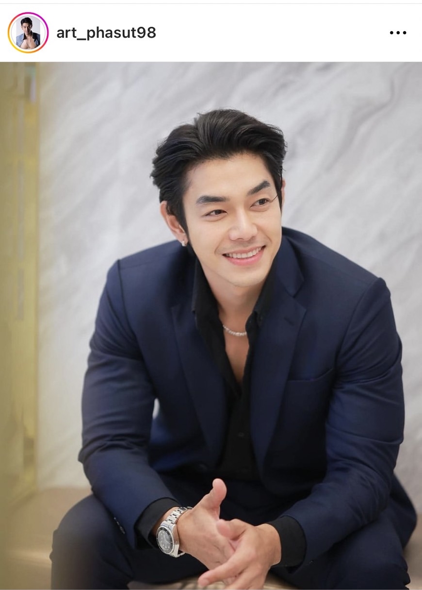 อาร์ต พศุตม์ เจอดราม่าขายหมูกรอบดีอยู่บูธเดียว 