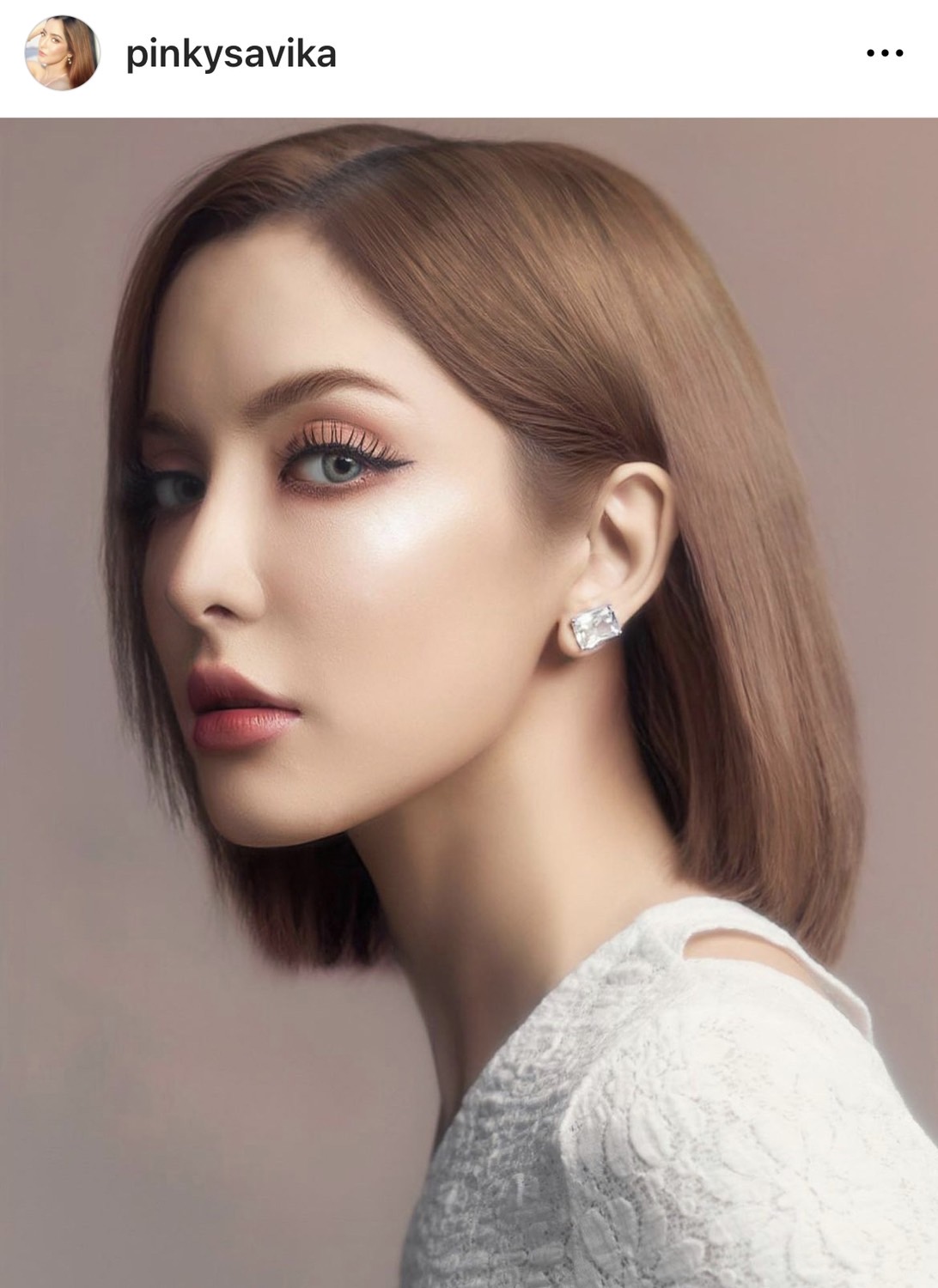 เปิดภาพ พิ้งกี้ สาวิกา  สาวผมสั้น ลุคนี้สวยละมุมมาก!! 