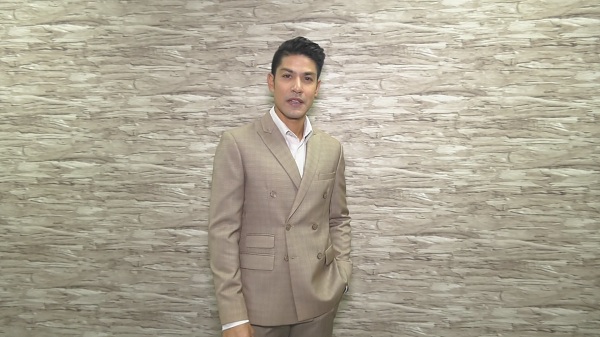 ภูริ หิรัญพฤกษ์ ใช้วิลล่ารักษาโรคซึมเศร้า กวาดรายได้หลักแสน  (มีคลิป)