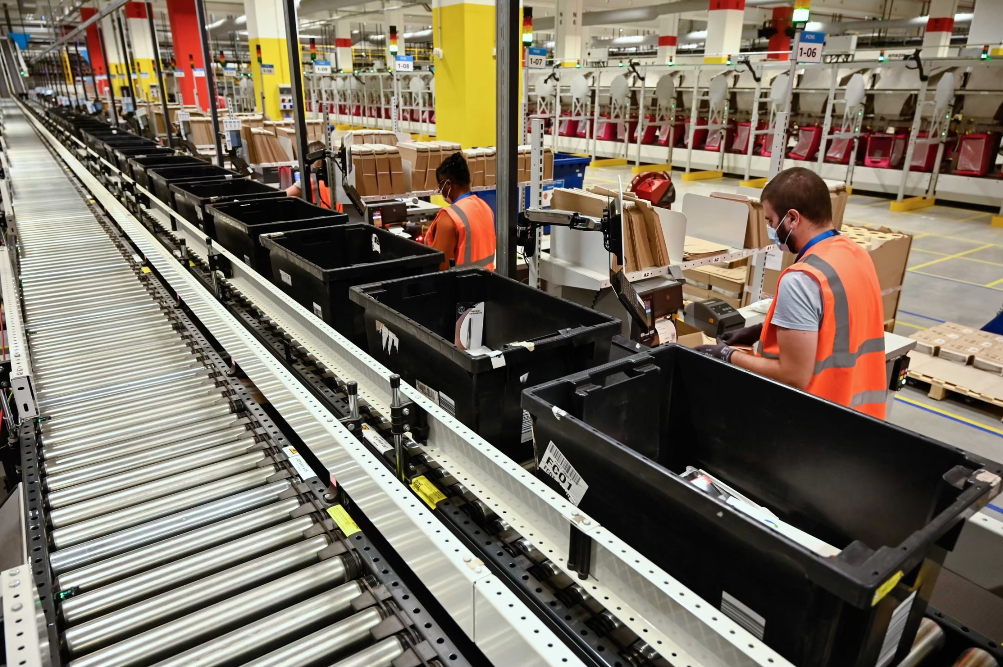 ปรับขึ้นกี่บาท? ค่าแรงขึ้นต่ำ ความหวังแรงงานไทยทั่วประเทศ