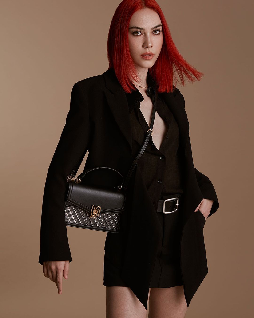 นักเลงคีย์บอร์ดร้องขอ แมท ภีรนีย์ ถอนฟ้องหมิ่นประมาท ลั่นยอมกราบเท้า