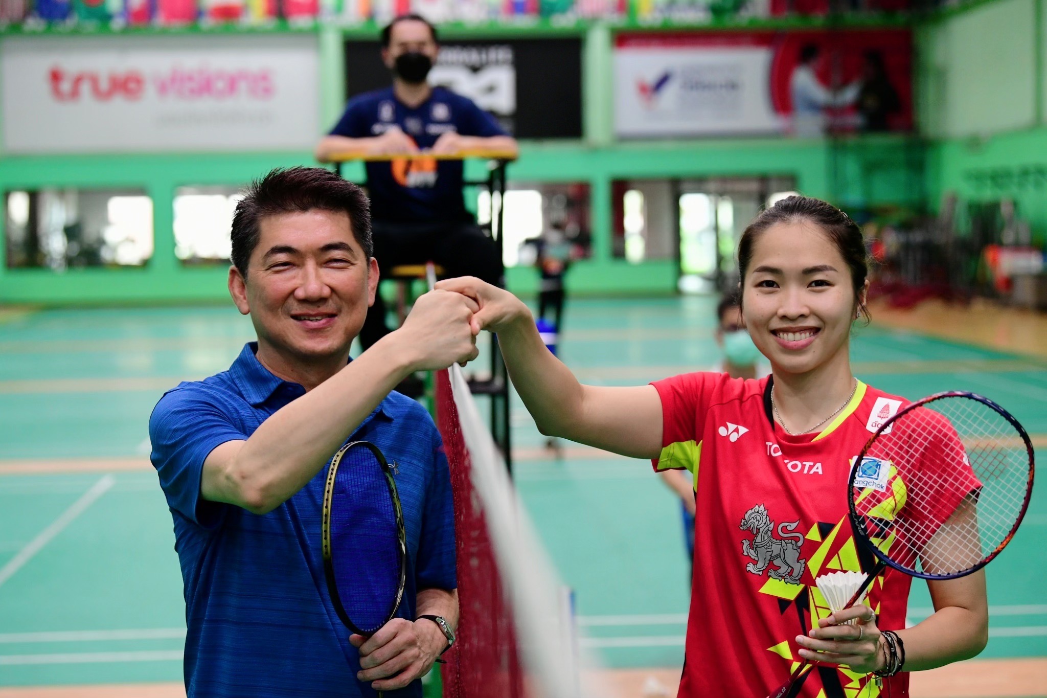 CPF เปิดตัว ชมรมพนักงาน ประเดิมศึกลูกขนไก่คู่หยุดโลก เมย์ รัชนก - CEO ประสิทธิ์