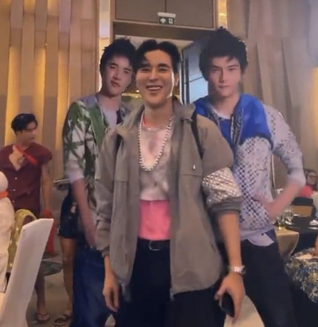 ส่องแฟชั่นสุดพีค! ไบร์ท-วิน ทำทีมร่วมงาน #GmmtvOuting2023