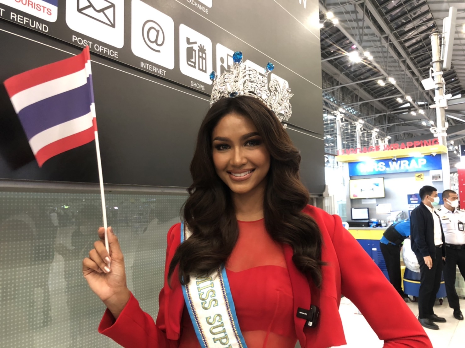 “แพรว แพรววณิชยฐ์”  ลัดฟ้าชิงมง Miss Supranational 2022