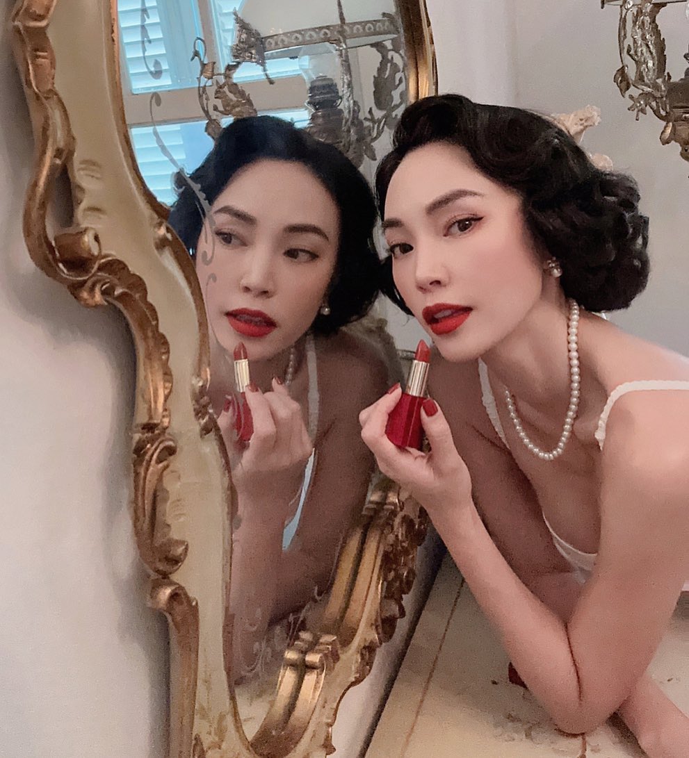 ชาวเน็ตจับตา เมย์ พิชญ์นาฏ ทีม หนิง ปณิตา เลิกติดตามอินสตาแกรม จิน ธรรมวัฒนะ อีกคนแล้ว