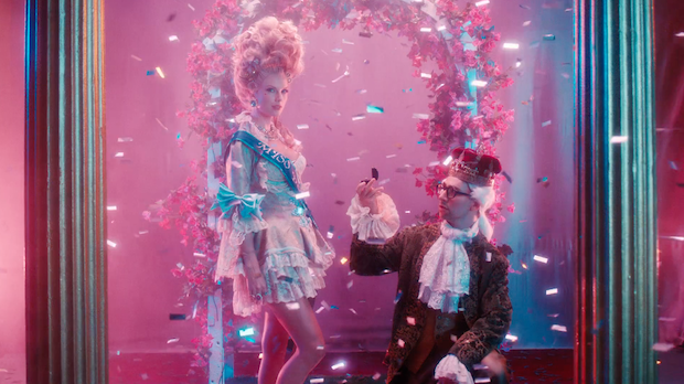 เอ็มวีใหม่ในรอบ 3 วัน!! ‘เทยเลอร์ สวิฟต์’ สุดปัง อัลบั้มใหม่ทุบสถิติทุกแพลตฟอร์ม (มีคลิป) เอ็มวีใหม่ในรอบ 3 วัน!! ‘เทยเลอร์ สวิฟต์’ สุดปัง อัลบั้มใหม่ทุบสถิติทุกแพลตฟอร์ม (มีคลิป)