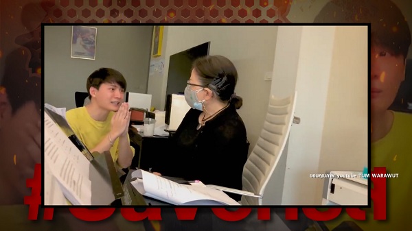 ชาวเน็ตไม่เห็นด้วย “ตั้ม วราวุธ” แกล้ง “คริส พีรวัส” จนเสียน้ำตา   (มีคลิป) 