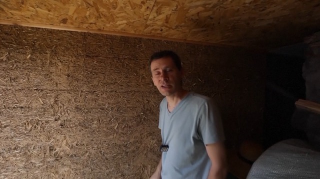 ผุดไอเดียบ้านจากฟาง ควบคุมอุณหภูมิได้ เป็นมิตรต่อสิ่งแวดล้อม ผุดไอเดียบ้านจากฟาง ควบคุมอุณหภูมิได้ เป็นมิตรต่อสิ่งแวดล้อม