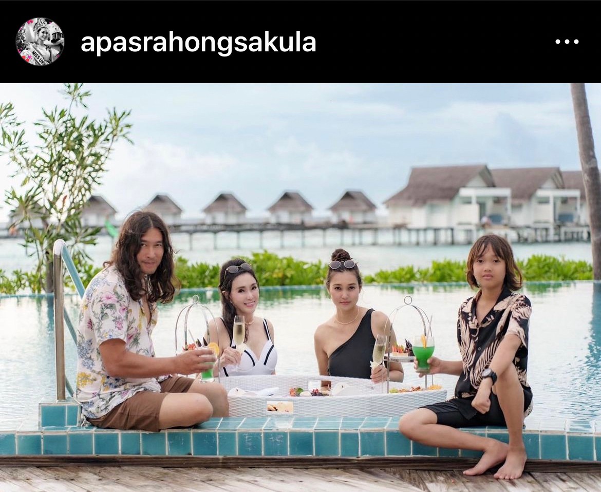 อาภัสรา ทำมัลดีฟส์ไฟลุก อวดหุ่นแซ่บในวัย 76 ปี