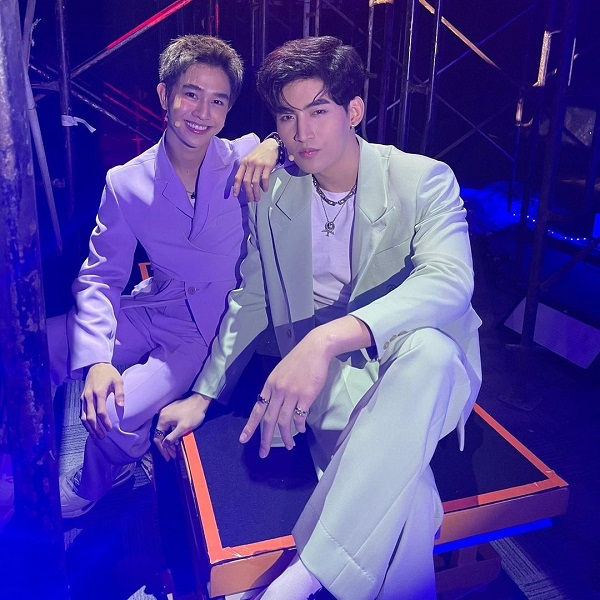 “โอห์ม ฐิติวัฒน์” ขออุบโปรเจกต์คู่ “ฟลุ้ค ณธัช” ด้านแฟนคลับรอลุ้น (มีคลิป)