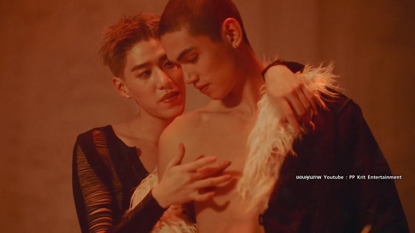 บิวกิ้น ดีใจถูกเชิญไปร่วมงานประกาศรางวัล AAA ของเกาหลี   (มีคลิป)