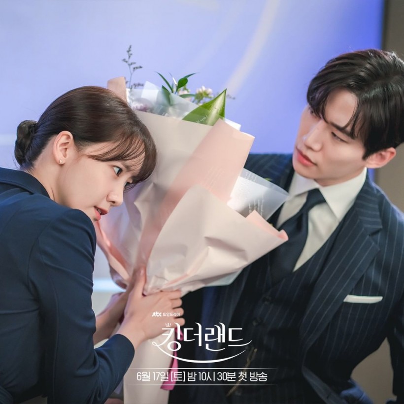 แฟนๆ เสียดาย!! สังกัด 'อีจุนโฮ - ยุนอา' โต้ข่าวเดต กระแสครองเทรนด์ร้อนแรง แฟนๆ เสียดาย!! สังกัด 'อีจุนโฮ - ยุนอา' โต้ข่าวเดต กระแสครองเทรนด์ร้อนแรง