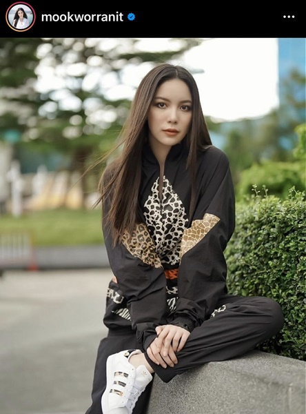 มุก วรนิษฐ์ ตอกกลับเกรียนขาหื่น คอมเมนต์หยาบคายขอซื้อชุดชั้นใน มุก วรนิษฐ์ ตอกกลับเกรียนขาหื่น คอมเมนต์หยาบคายขอซื้อชุดชั้นใน