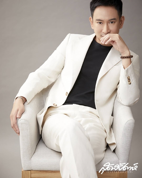 แพท พาวเวอร์แพท แต่งเพลงให้กำลังใจบุคลากรทางการแพทย์ แพท พาวเวอร์แพท แต่งเพลงให้กำลังใจบุคลากรทางการแพทย์