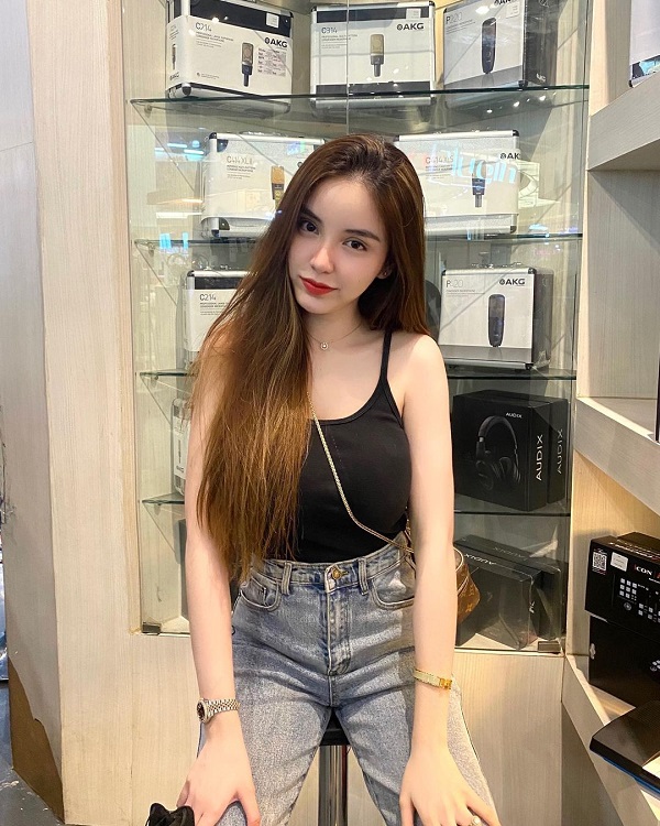 “ครูเต้ย” โพสต์ซึ้ง ขอโทษลูกสาว ที่ทำให้ไม่ได้ใช้ชีวิตแบบคนปกติ (มีคลิป) 