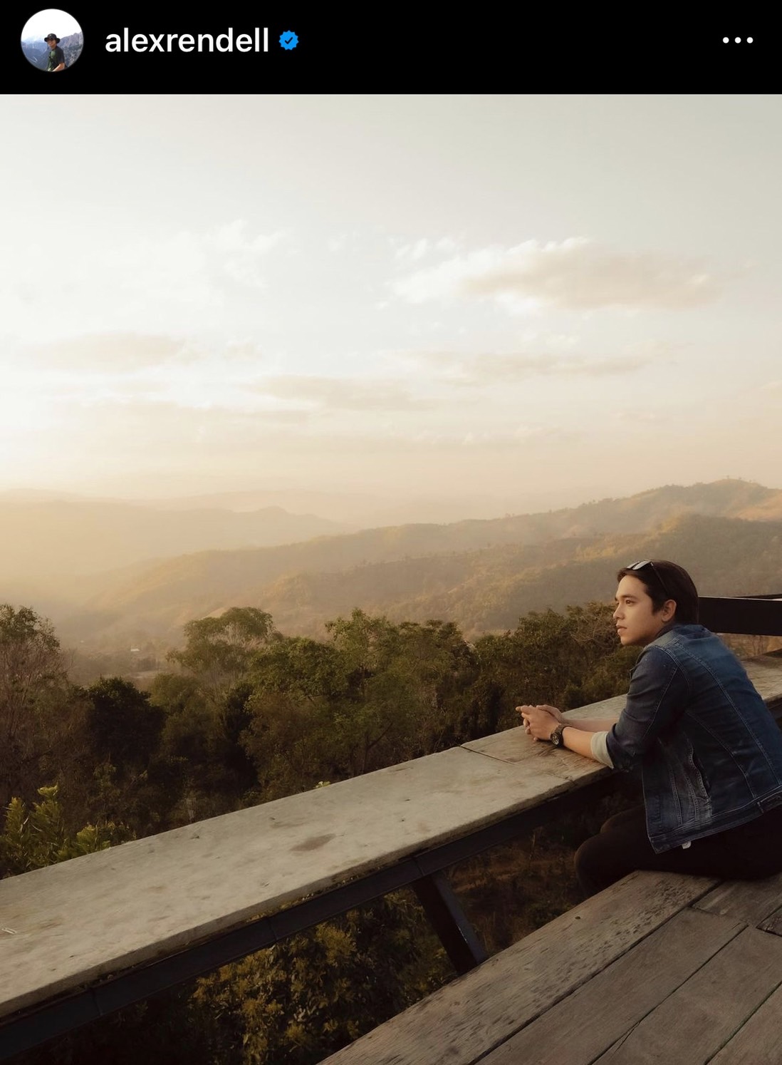 อเล็กซ์ เรนเดลล์ เคยถูกวิจารณ์ไม่เหมาะสมบทบาทพระเอก จนเป็นจุดเปลี่ยนชีวิต อเล็กซ์ เรนเดลล์ เคยถูกวิจารณ์ไม่เหมาะสมบทบาทพระเอก จนเป็นจุดเปลี่ยนชีวิต