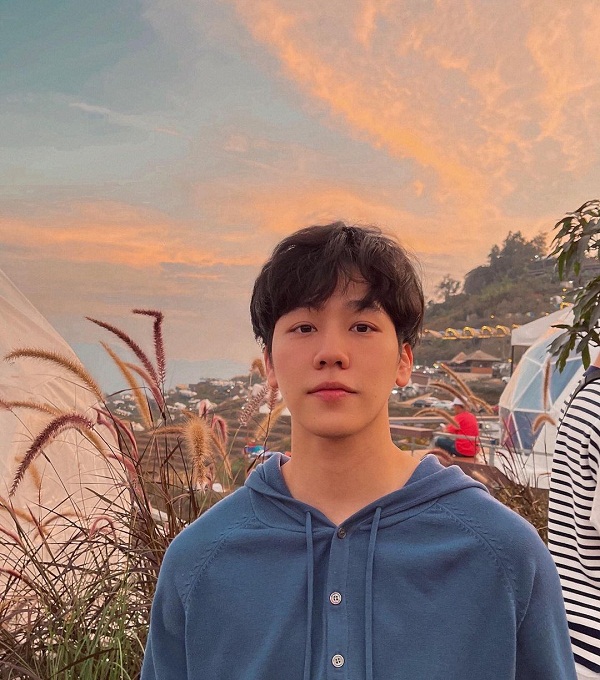 “วอร์ วนรัตน์” ฮอตไม่หยุด ยอดฟอลโลว์ทวิตเตอร์ทะลุ 6 แสน (มีคลิป)