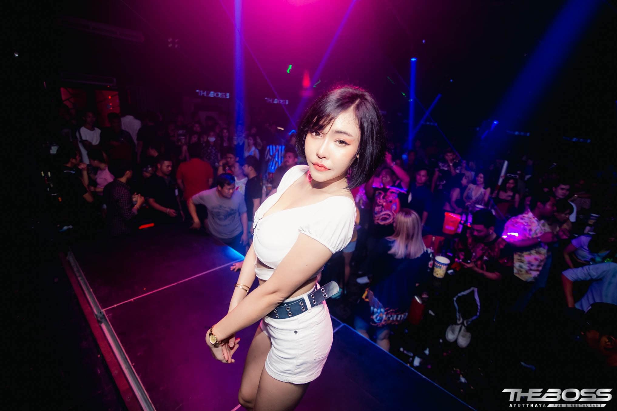 เปิดใจ 'น้องใบเตย' ดีเจชื่อดังต้องหันมาขายแซนวิซช่วงโควิดฯ