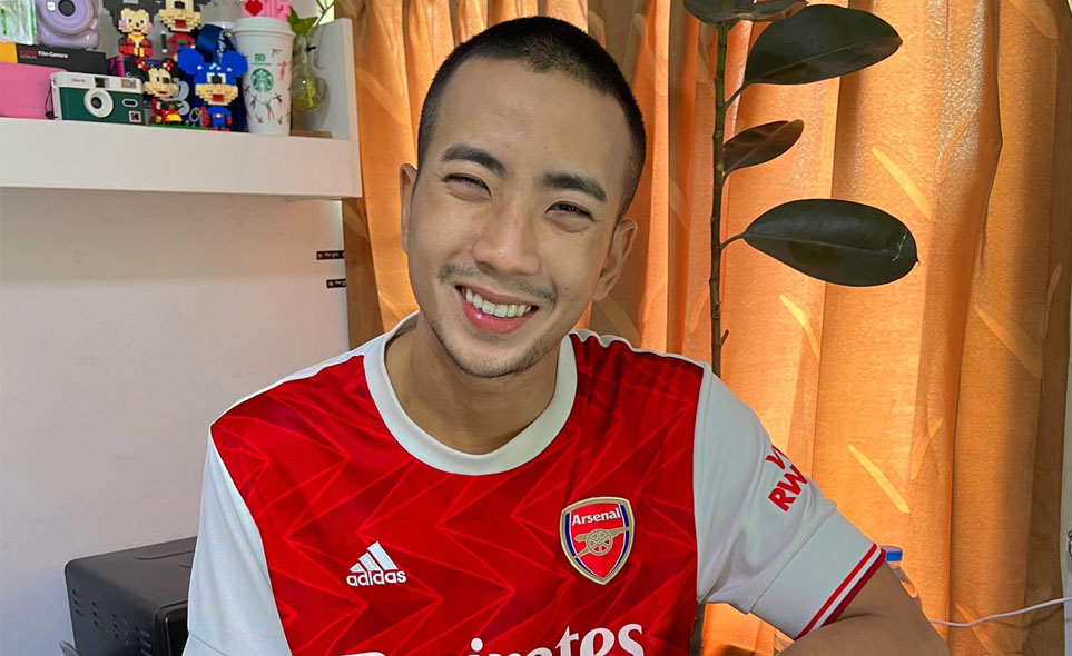 'เพชร ธนภณ' กับชีวิตเข้ารับใช้ชาติแต่ออร่าความหล่อยังเต็มสมฉายา 'มือเซตเทพบุตร'