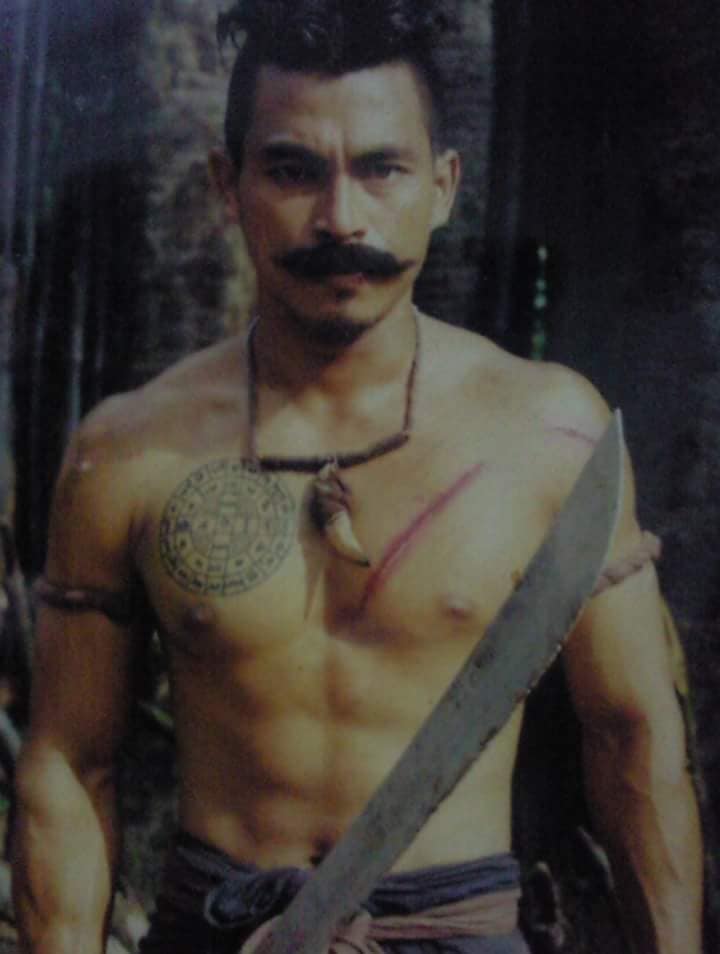 ปิดตำนาน นายจันทร์หนวดเขี้ยว จรัญ งามดี เสียชีวิตกะทันหัน ในวัย 49 ปี ปิดตำนาน นายจันทร์หนวดเขี้ยว จรัญ งามดี เสียชีวิตกะทันหัน ในวัย 49 ปี