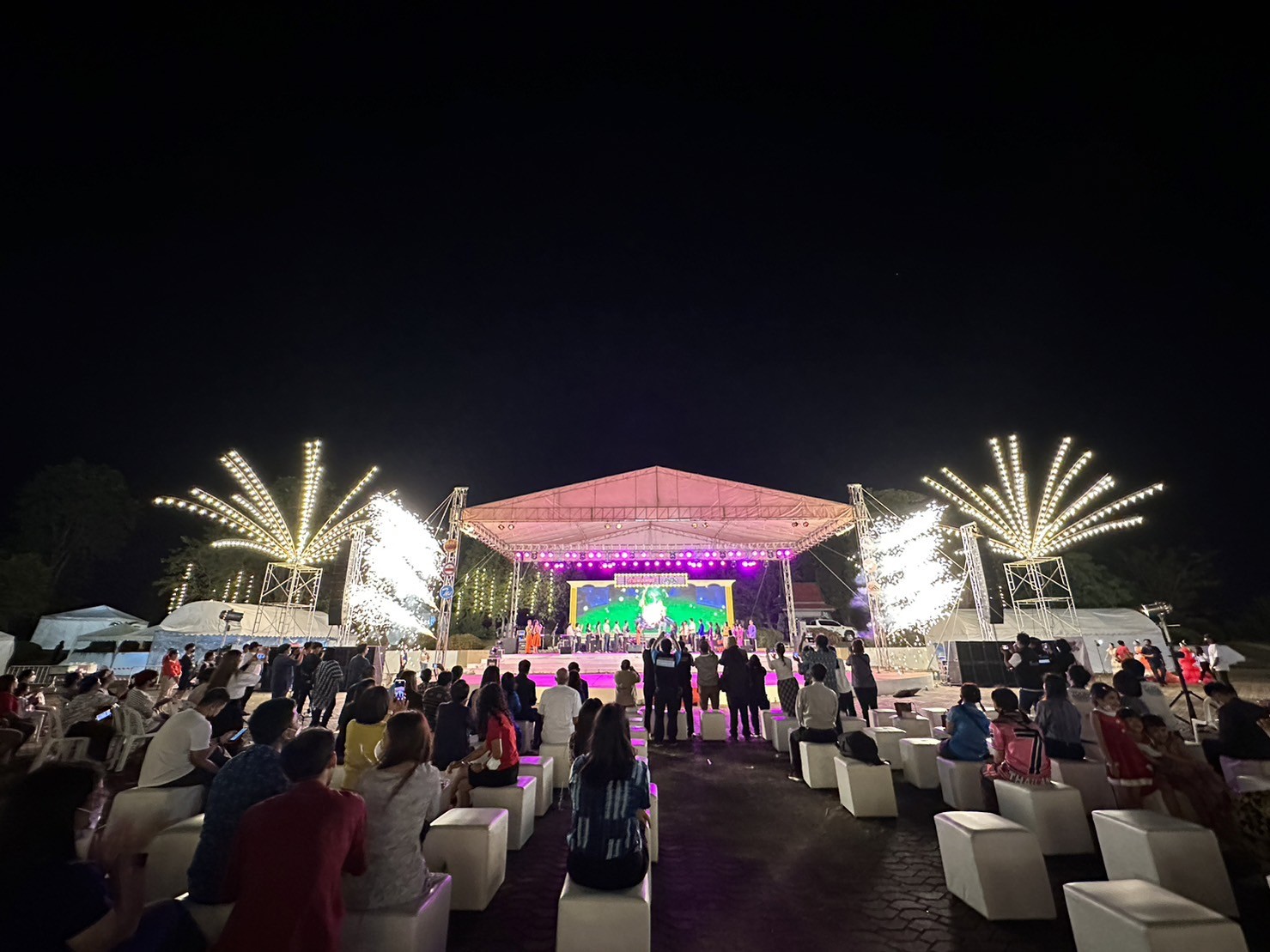 เปิดงาน กำแพงเพชร Retro สุดยิ่งใหญ่ จัดเต็มกิจกรรมกระตุ้นการท่องเที่ยว