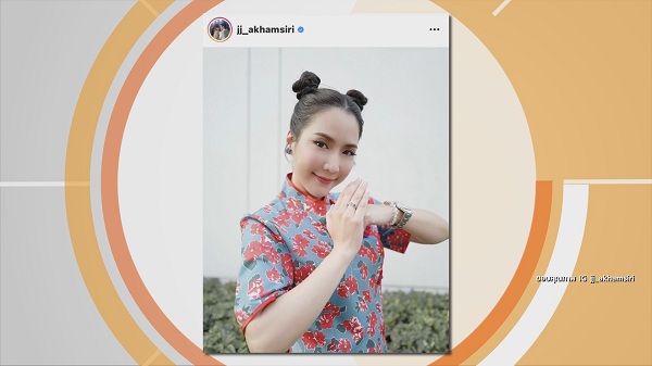 แฟชั่นจัดจ้านของคนดัง รับเทศกาลตรุษจีน  (มีคลิป) 