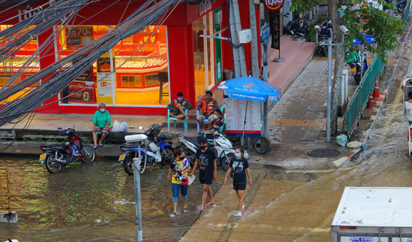 ฝนตก-น้ำท่วมต้องระวัง! 6โรคผิวหนังที่ไม่ควรมองข้าม หากมีอาการผิดปกติควรรีบพบแพทย์