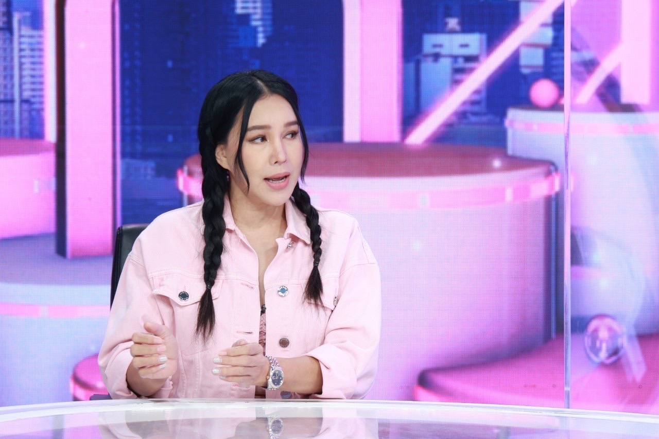 พูดแล้ว!! ส้มเช้ง ออกจากแก๊งสามช่าจริงไหม? หลังผันตัวทำยูทูปรายได้หลักแสนต่อเดือน