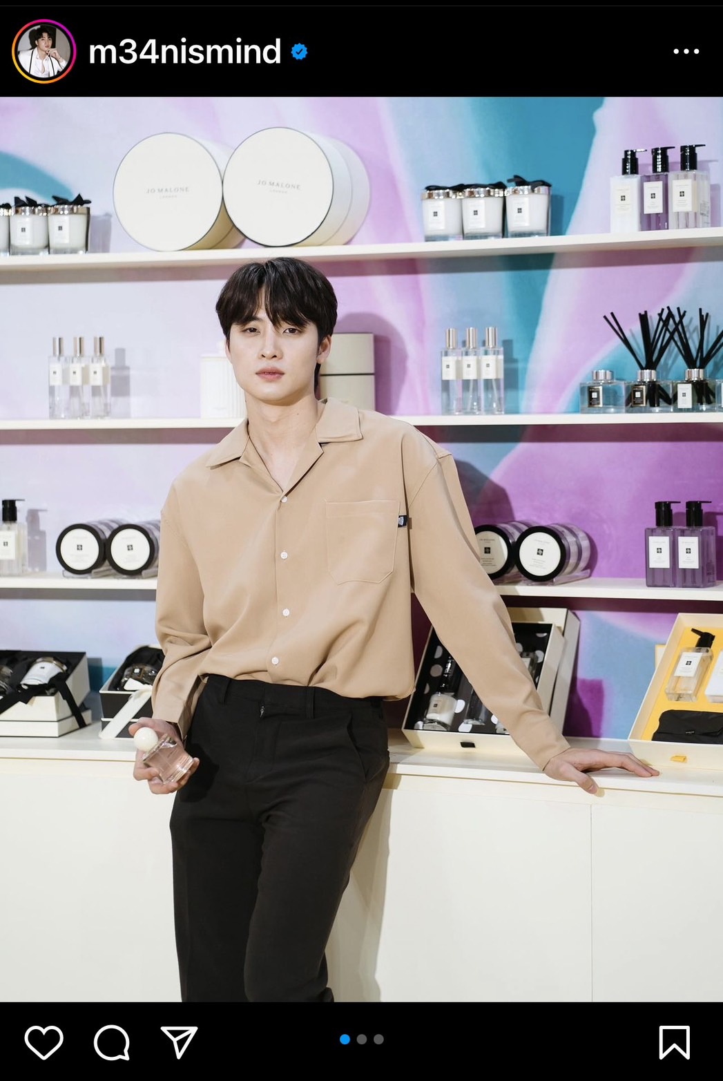 มีน พีรวิชญ์ ควงแฟนสาว  ดรีม อภิชญา  เข้ารดน้ำพ่อเเม่วันสงกรานต์