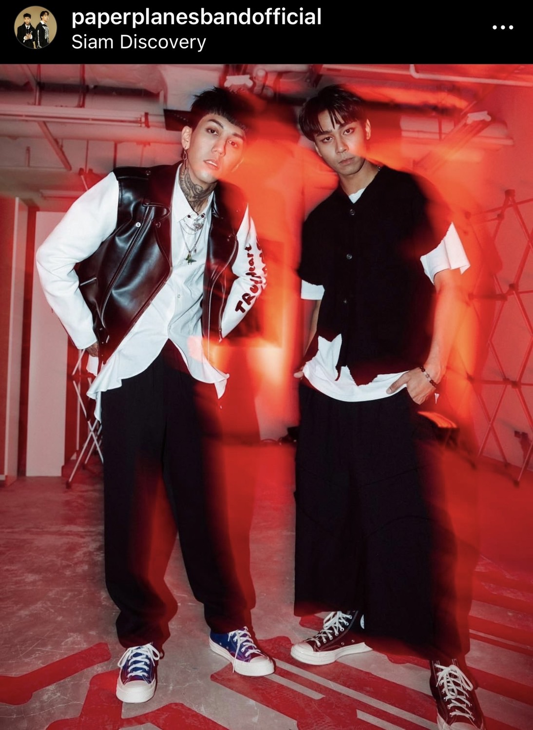 “Paper Planes” ชวนวัยรุ่นฟันน้ำนม ดื่มนมหมดแก้ว เอ้าชน!! “Paper Planes” ชวนวัยรุ่นฟันน้ำนม ดื่มนมหมดแก้ว เอ้าชน!!