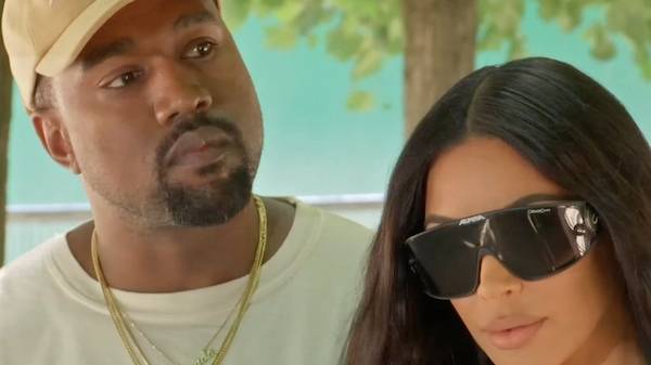 ปิดฉากคู่ KimYe!! “คิม คาร์ดาเชียน” ยื่นเรื่องหย่า “คานเย เวสต์” ปิดฉากคู่ KimYe!! “คิม คาร์ดาเชียน” ยื่นเรื่องหย่า “คานเย เวสต์”