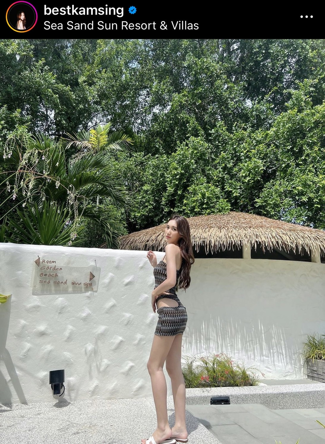 เบสท์ รักษ์วนีย์ โสดแล้วแซ่บ จัดรัวๆ โชว์ชุดว่ายน้ำ เซ็กซี่เต็ม 10 ไม่