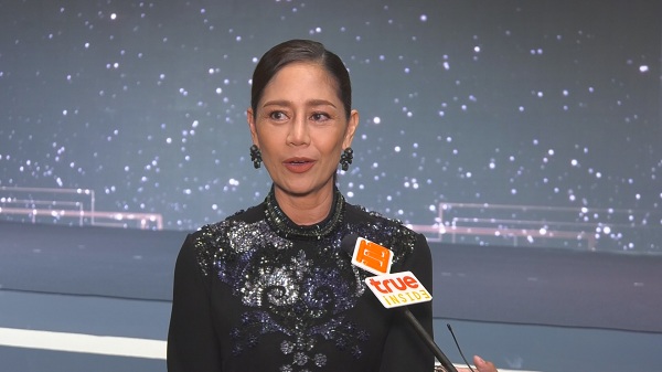 “นก สินจัย” เผยส่งกำลังใจให้เพื่อนคนสนิท “แอม เสาวลักษณ์”   (มีคลิป) 