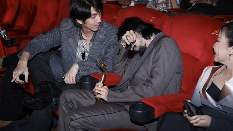 กระแส#แบนสุพรรณหงส์ ยังระอุ! จ๋าย-นัท ขอคืนรางวัล หากไม่มีการพิจารณาเกณฑ์คัดเลือกหนังเข้าชิงใหม่