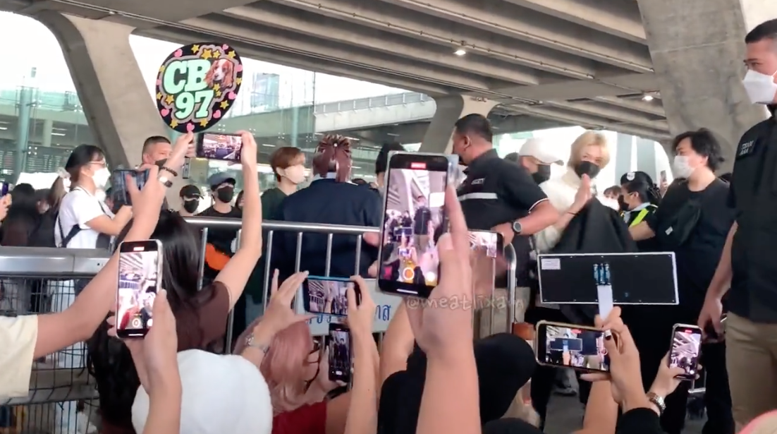 เด็กหลงถึงไทยแล้ว!! 8 หนุ่ม 'Stray Kids' พร้อมระเบิดฟอร์มเวิลด์ทัวร์ไทย 2-3 ก.พ.นี้ เด็กหลงถึงไทยแล้ว!! 8 หนุ่ม 'Stray Kids' พร้อมระเบิดฟอร์มเวิลด์ทัวร์ไทย 2-3 ก.พ.นี้