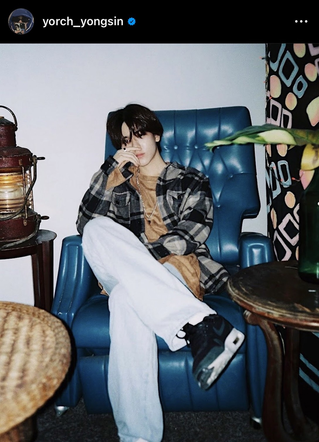 ลุคนักศึกษา ยอร์ช ยงศิลป์ ออร่าพุ่งกระจาย สวมชุดนิสิต กลับมาเรียนแล้ว! ลุคนักศึกษา ยอร์ช ยงศิลป์ ออร่าพุ่งกระจาย สวมชุดนิสิต กลับมาเรียนแล้ว!