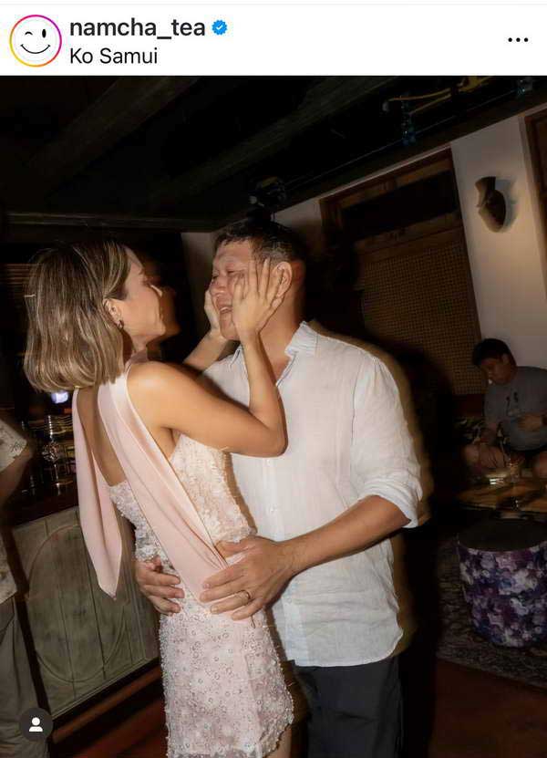 น้ำชา ชีรณัฐ อวยพรวันเกิดสามี วาว ดิลกะ ไม่อยากเชื่ออายุ50ปีแล้ว! น้ำชา ชีรณัฐ อวยพรวันเกิดสามี วาว ดิลกะ ไม่อยากเชื่ออายุ50ปีแล้ว!